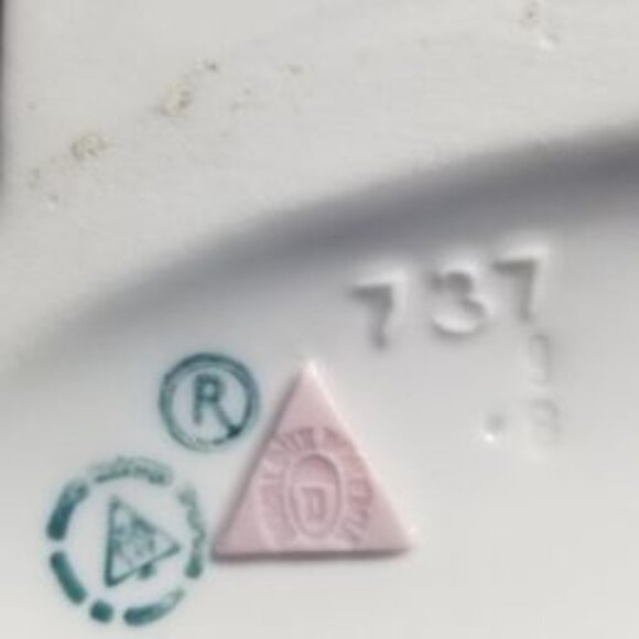 Royal Dux All White Nude Porcelain Figure - Picture 8 of 8